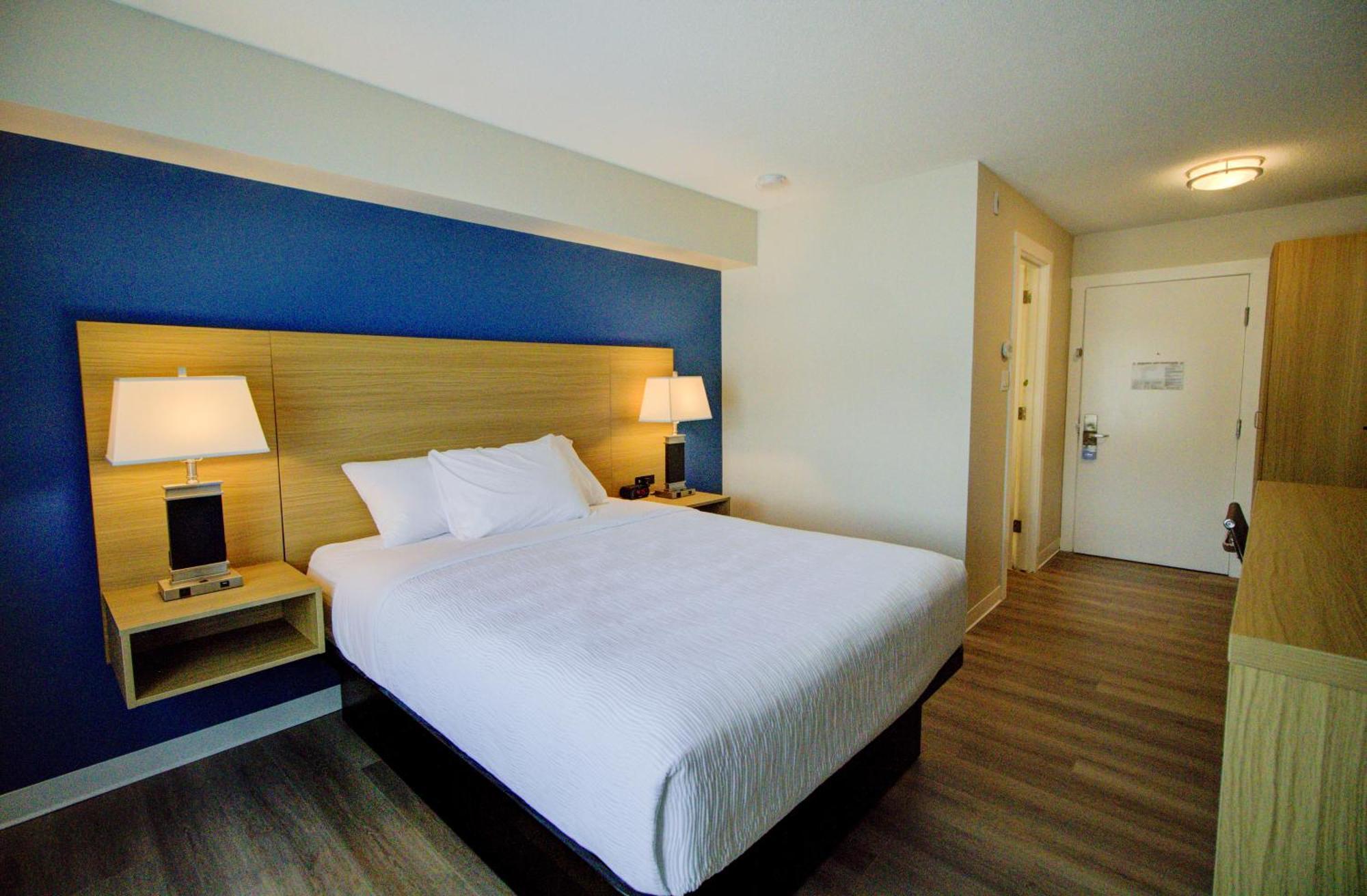 Baymont By Wyndham Gold River ภายนอก รูปภาพ