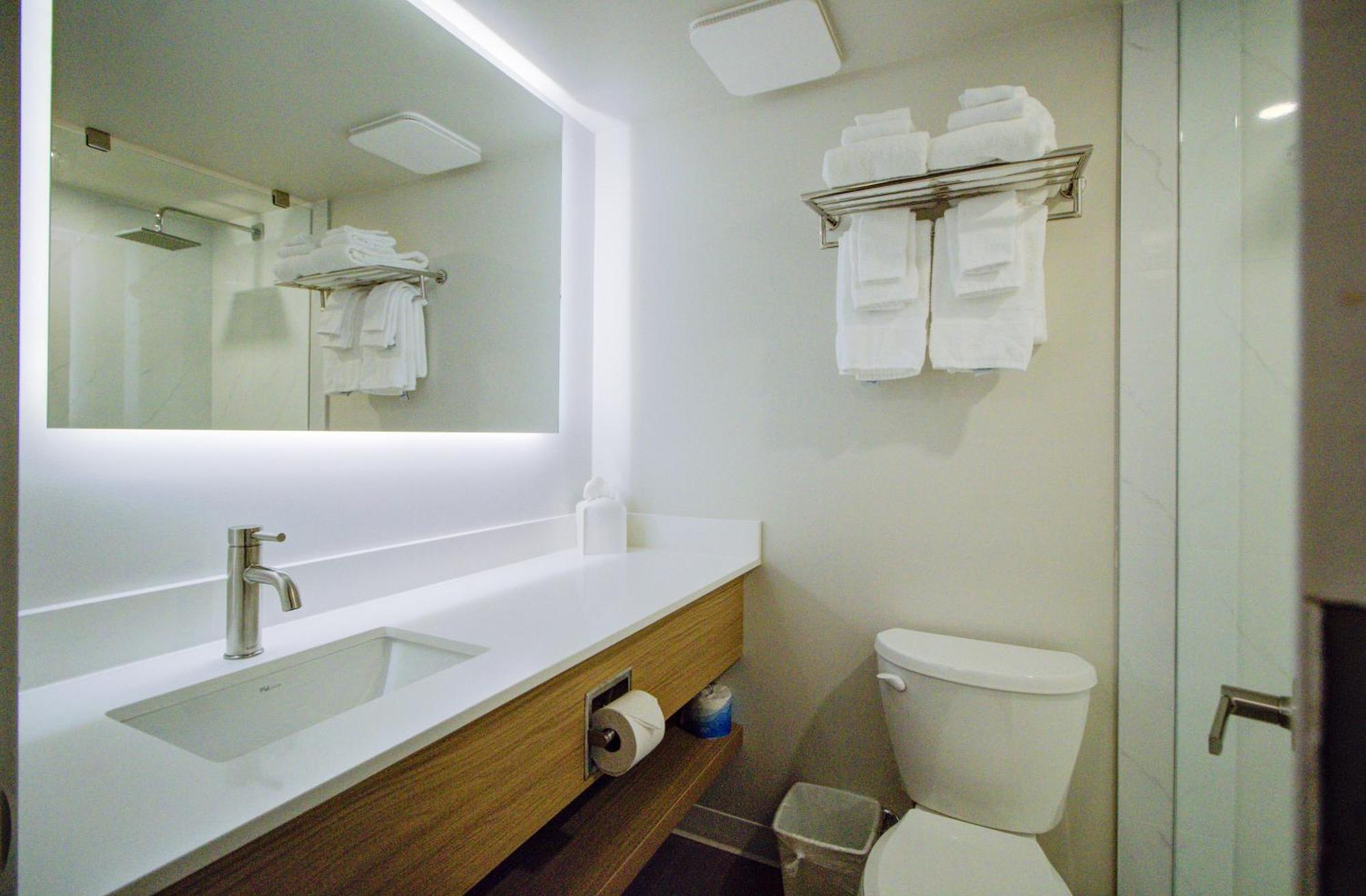Baymont By Wyndham Gold River ภายนอก รูปภาพ